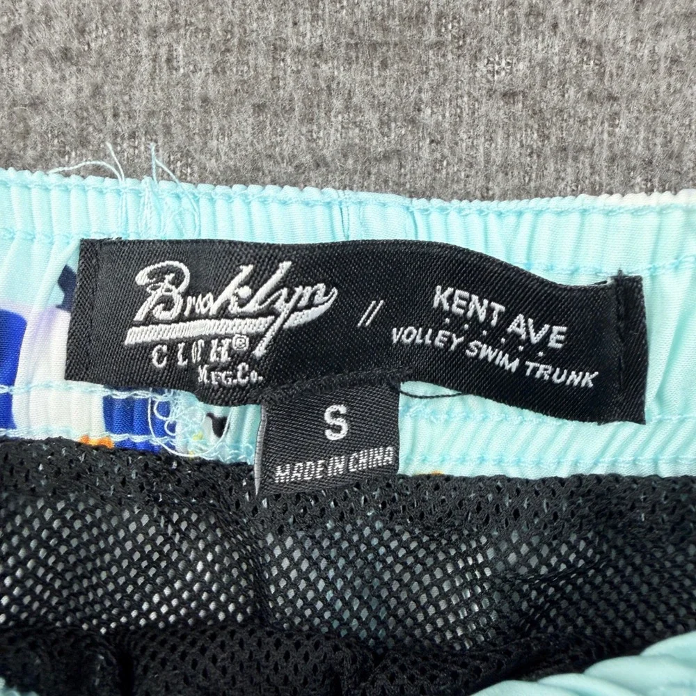 Brooklyn‎ Cloth Kent Ave Volley Swim Trunks Mens Small Light Blue Tropical Fish